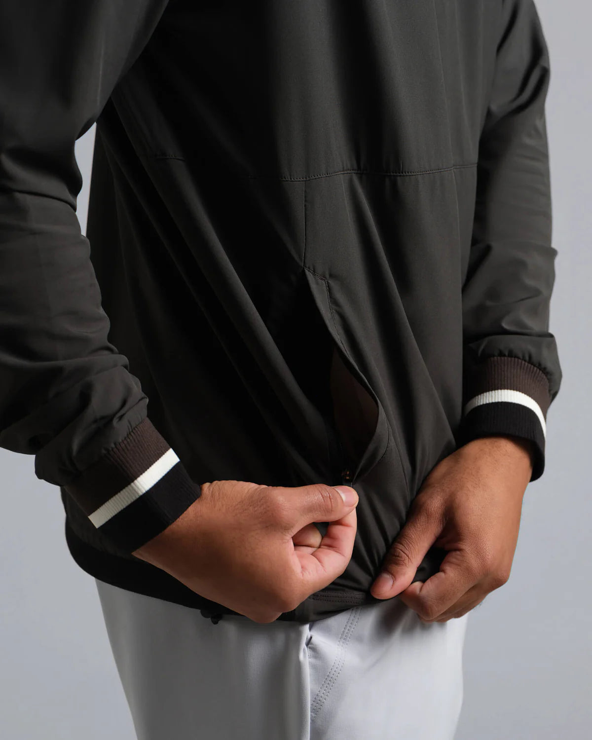 SPORT UTILITY WINDSHIRT
