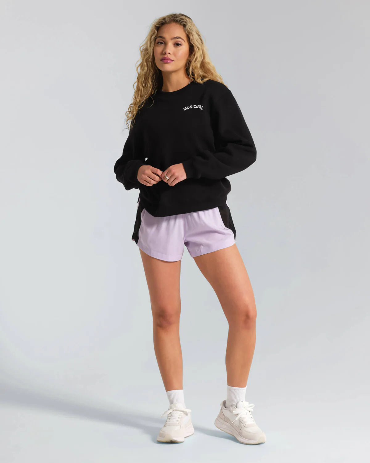 WOMEN'S VARSITY CREW NECK